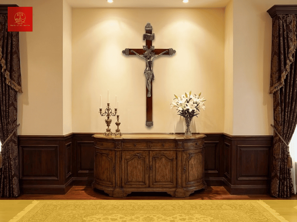 2-cach-trang-tri-ban-tho-chua-vao-cac-ngay-le-cong-giao 2 Cach Trang Tri Ban Tho Chua Vao Cac Ngay Le Cong Giao