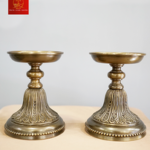 Chân Nến Đế Bông