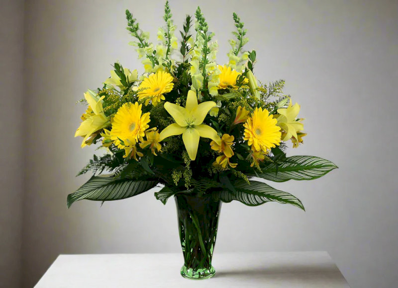 image42 Lẵng hoa có cấu trúc hình tam giác rõ ràng với điểm nhấn cao nhất ở đỉnh