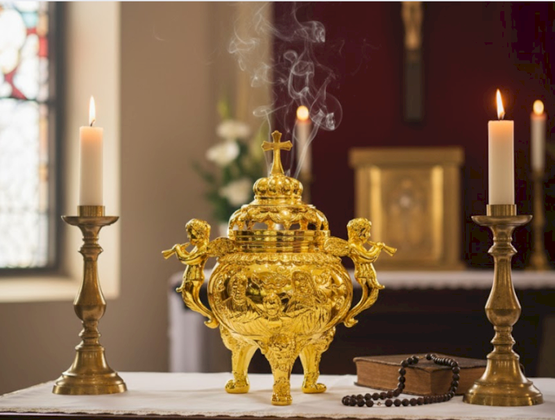 Lư đốt trầm bằng đồng mẫu tròn màu vàng gold cao 19cm (XT-161119-G)