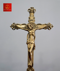 Thánh Giá Hoa Hồng Cao 42cm - Màu Cổ Điển