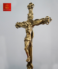 Thánh Giá Hoa Hồng Cao 42cm - Màu Cổ Điển