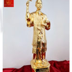 Tượng Cha Bửu Diệp cao 40cm - Màu Gold - Mạ Gold