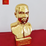 Tượng Cha Bửu Diệp Cao 13cm - Màu Gold