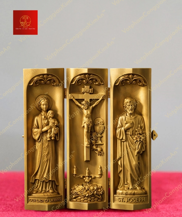 Bàn thờ để bàn mini gấp gọn bằng đồng mạ Vàng Gold 24K Cao 40cm – BTD-301840-GK