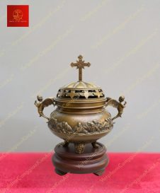 Lư hương trầm tròn với họa tiết bữa tiệc cùng Thánh Giá trên nắp và tay cầm thiên thần cao 60cm