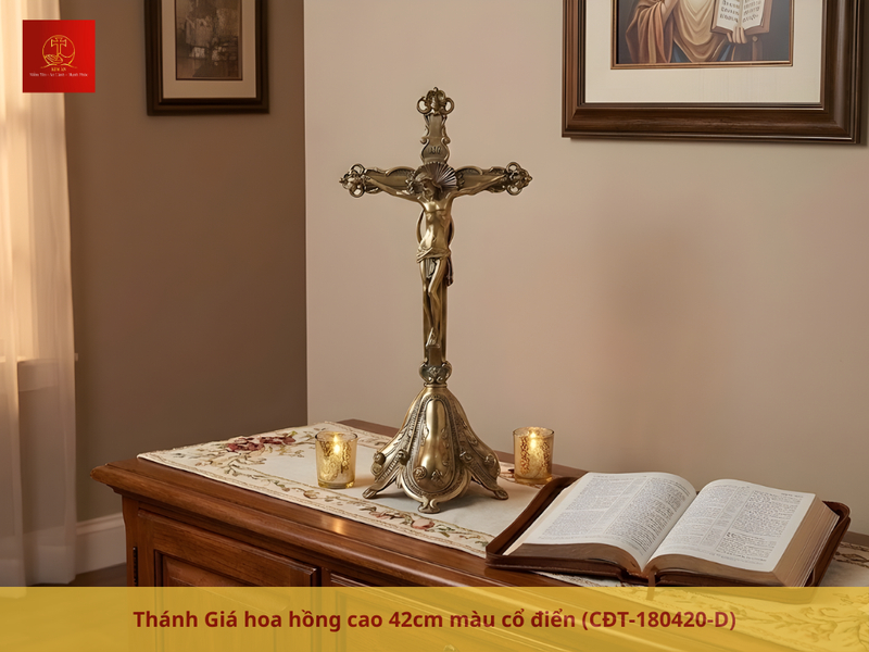 Thánh Giá Hoa Hồng 42cm bằng đồng cổ điển trang nghiêm, quý phái