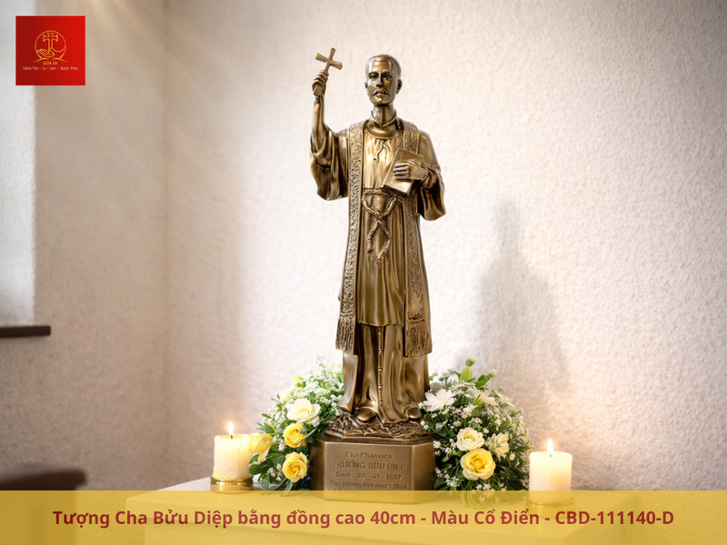 Tượng Cha Diệp bằng đồng được khắc họa sống động