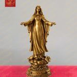 Tượng đức mẹ Fatima Bồ Đào Nha hai tay ban ơn chất liệu đồng mạ vàng cao 30cm