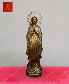 Tượng mẹ Lộ Đức với vầng hào quang tinh tú lung linh, hai tay chắp trước ngực chất liệu đồng cao 25cm