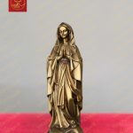 Tượng mẹ Lộ Đức nguyên bản dáng đứng hiền từ, chạm khắc mềm mại chất liệu đồng mạ vàng cao 30cm
