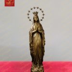 Tượng mẹ Lộ Đức đội vương miện tỏa hào quang 12 tinh tú chất liệu đồng cao 40cm