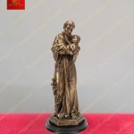 Tượng Thánh Anton bế Chúa Hài Đồng chất liệu đồng nguyên chất cao 35cm