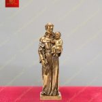 Tượng Thánh Anton hiền từ tay bế Chúa Hài Đồng, tay cầm hoa huệ chất liệu đồng cao 50cm