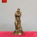 Tượng Thánh Anton dáng đứng hiền từ đang bế Chúa Hài Đồng chất liệu đồng cao 60cm