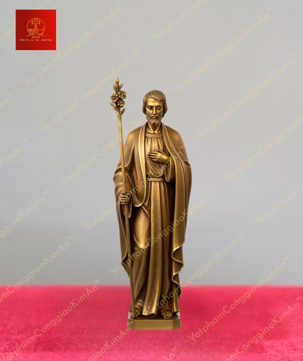 Tượng Thánh Giuse cầm gậy có bó hoa huệ nở rộ chất liệu đồng cao 40cm