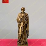Tượng Thánh Giuse tay cầm bó hoa huệ chất liệu đồng nguyên chất cao 30cm