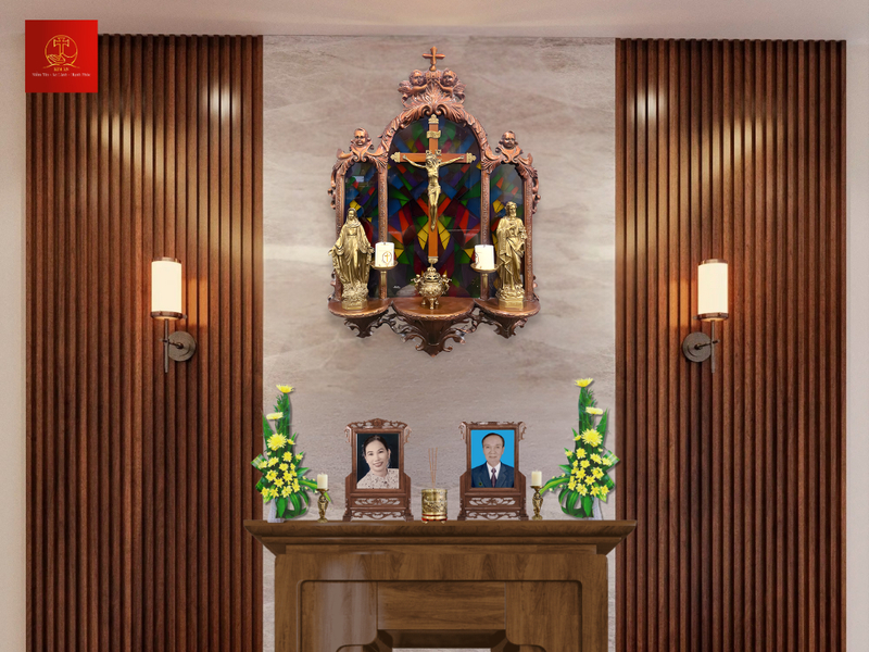Tượng Thánh Giuse được đặt bên phải Chúa