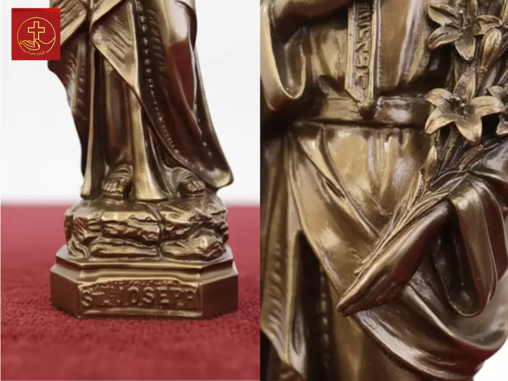 Sự tỉ mỉ trong từng chi tiết chạm khắc giúp các bức tượng có thần thái sống động, chạm đến cảm xúc của người chiêm ngưỡng