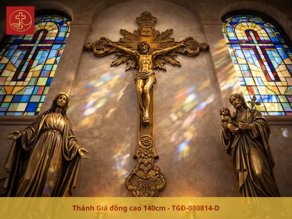 Thánh giá đồng 140cm nâng tầm sự linh thánh cho nhà nguyện rộng lớn